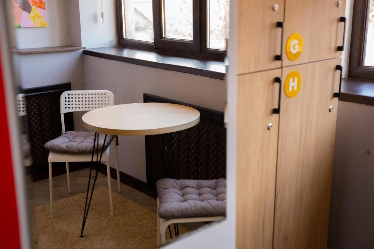 People Hostel Bishkek Exterior photo