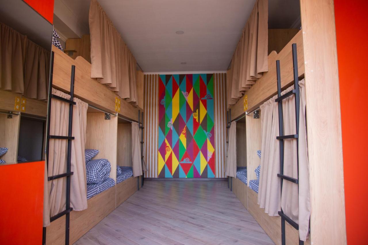 People Hostel Bishkek Exterior photo