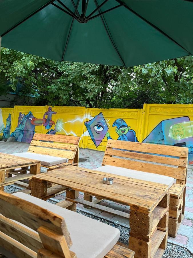 People Hostel Bishkek Exterior photo